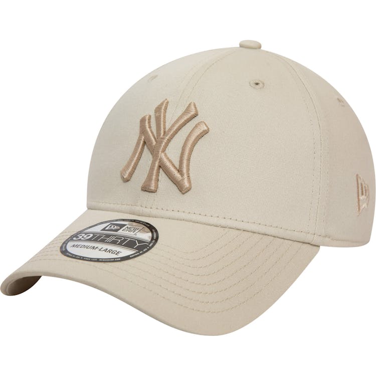 New Era 39THIRTY League Essential New York Yankees Cap