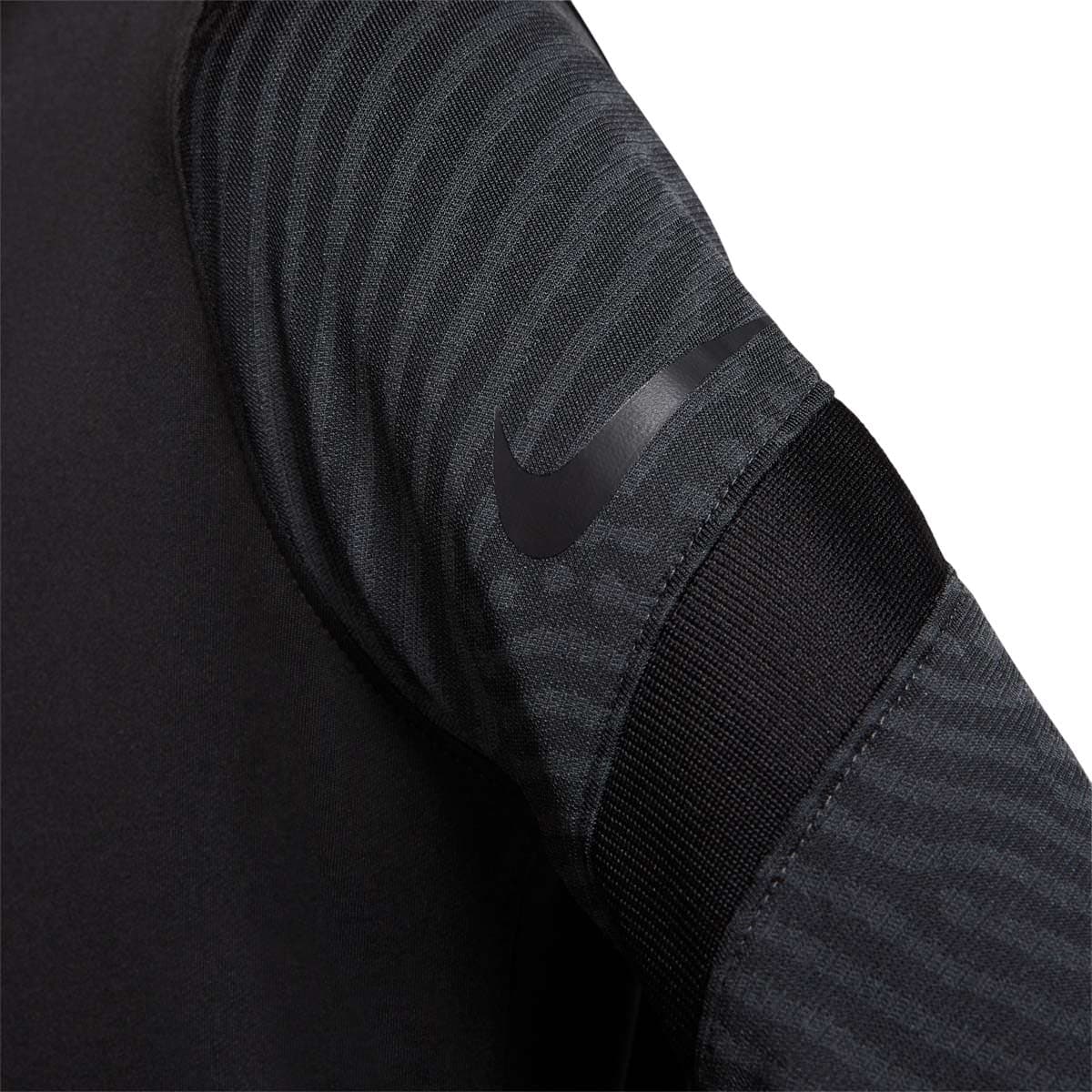 Nike strike half zip red Clearance